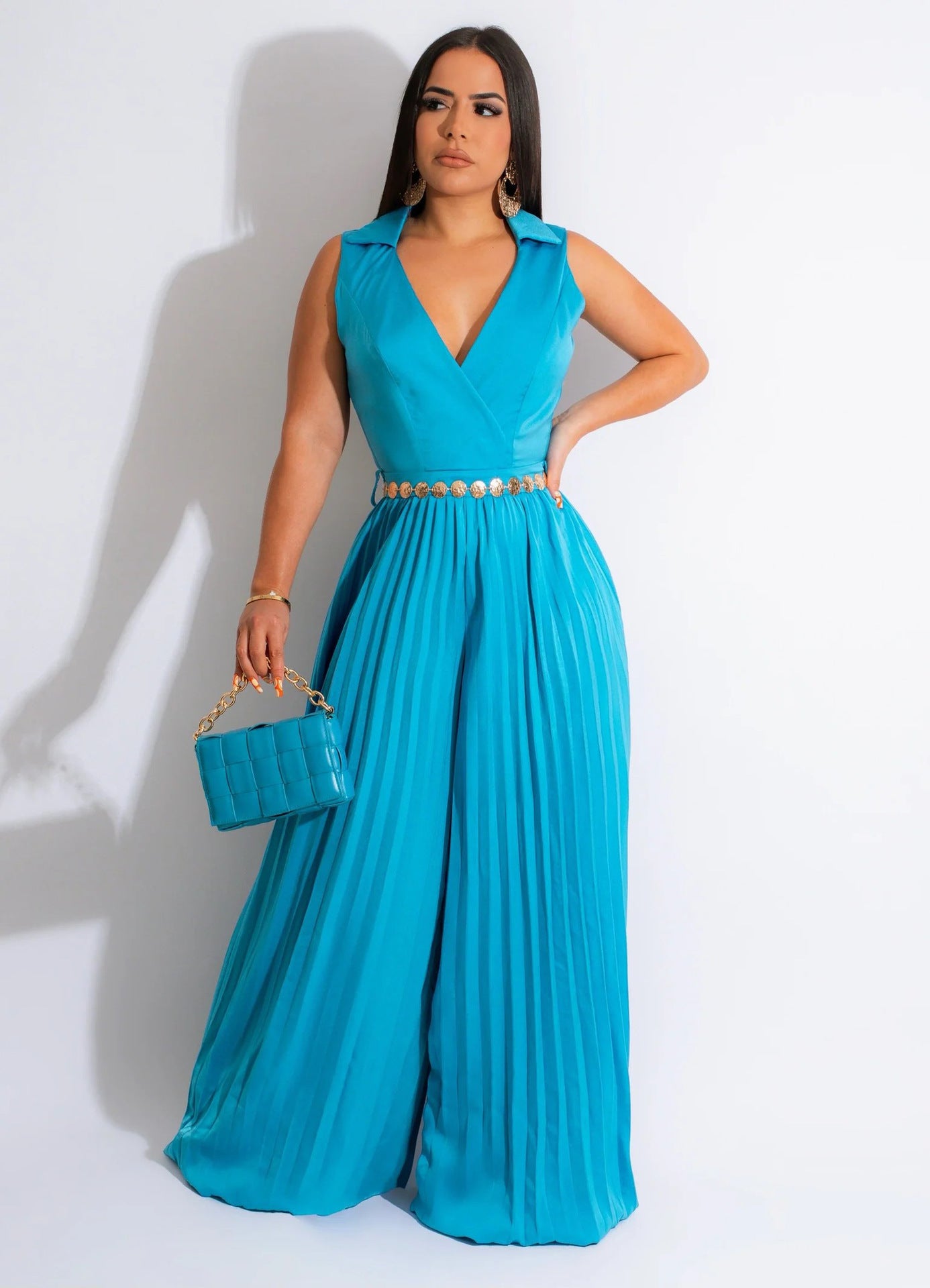 V-neck pleated jumpsuit