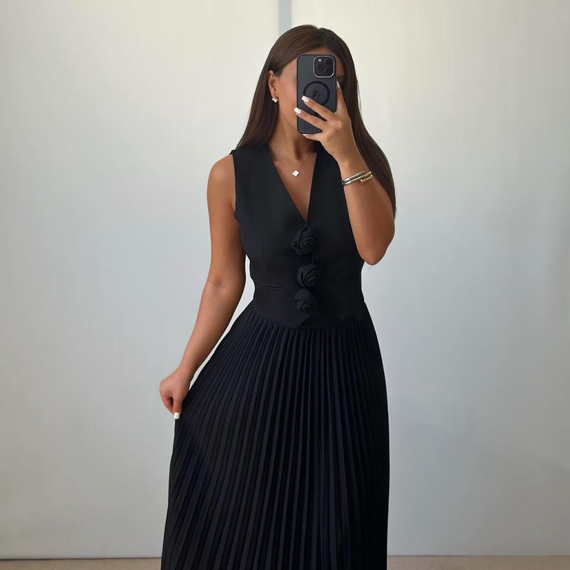 Flower pleated skirt suit